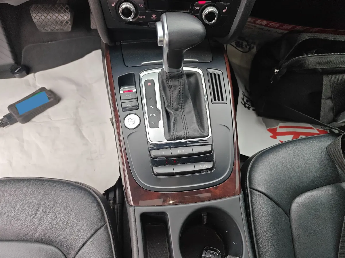 2016 Audi A4L 2.0T 180HP L4 CVT,autocango,china used car exporter,china ev exporter,chinese used car exporter,chinese used ev exporter