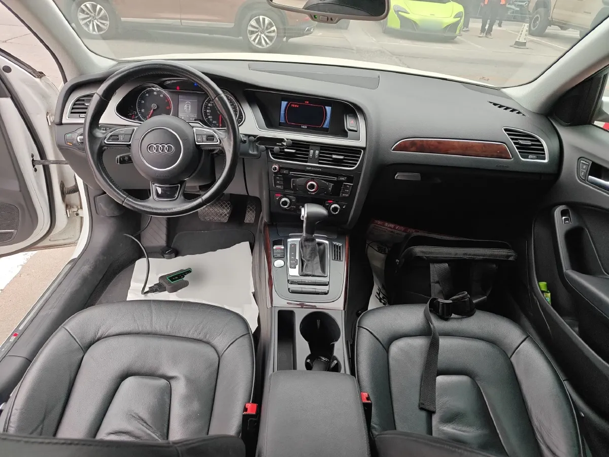 2016 Audi A4L 2.0T 180HP L4 CVT,autocango,china used car exporter,china ev exporter,chinese used car exporter,chinese used ev exporter