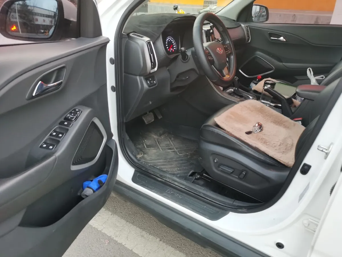 2019 Hyundai ix35 2.0L 160HP L4 6AT,autocango,china used car exporter,china ev exporter,chinese used car exporter,chinese used ev exporter