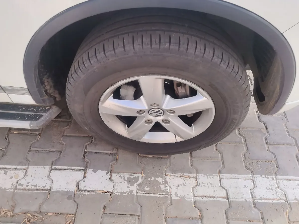 2014 Volkswagen Touareg 3.0T 290HP V6 8AT,autocango,china used car exporter,china ev exporter,chinese used car exporter,chinese used ev exporter