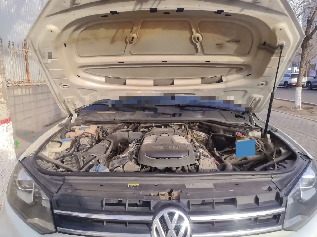 2014 Volkswagen Touareg 3.0T 290HP V6 8AT,autocango,china used car exporter,china ev exporter,chinese used car exporter,chinese used ev exporter