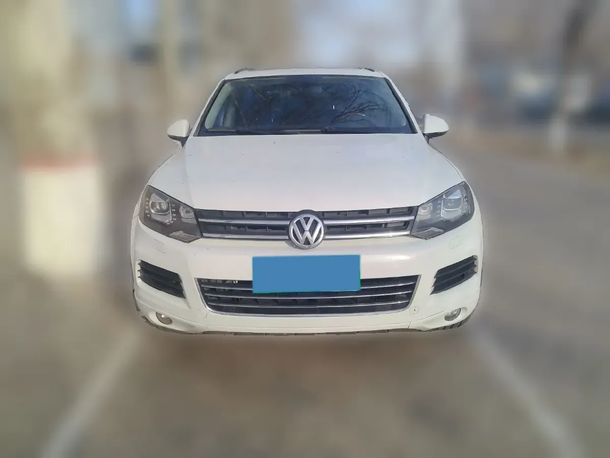 2014 Volkswagen Touareg 3.0T 290HP V6 8AT,autocango,china used car exporter,china ev exporter,chinese used car exporter,chinese used ev exporter