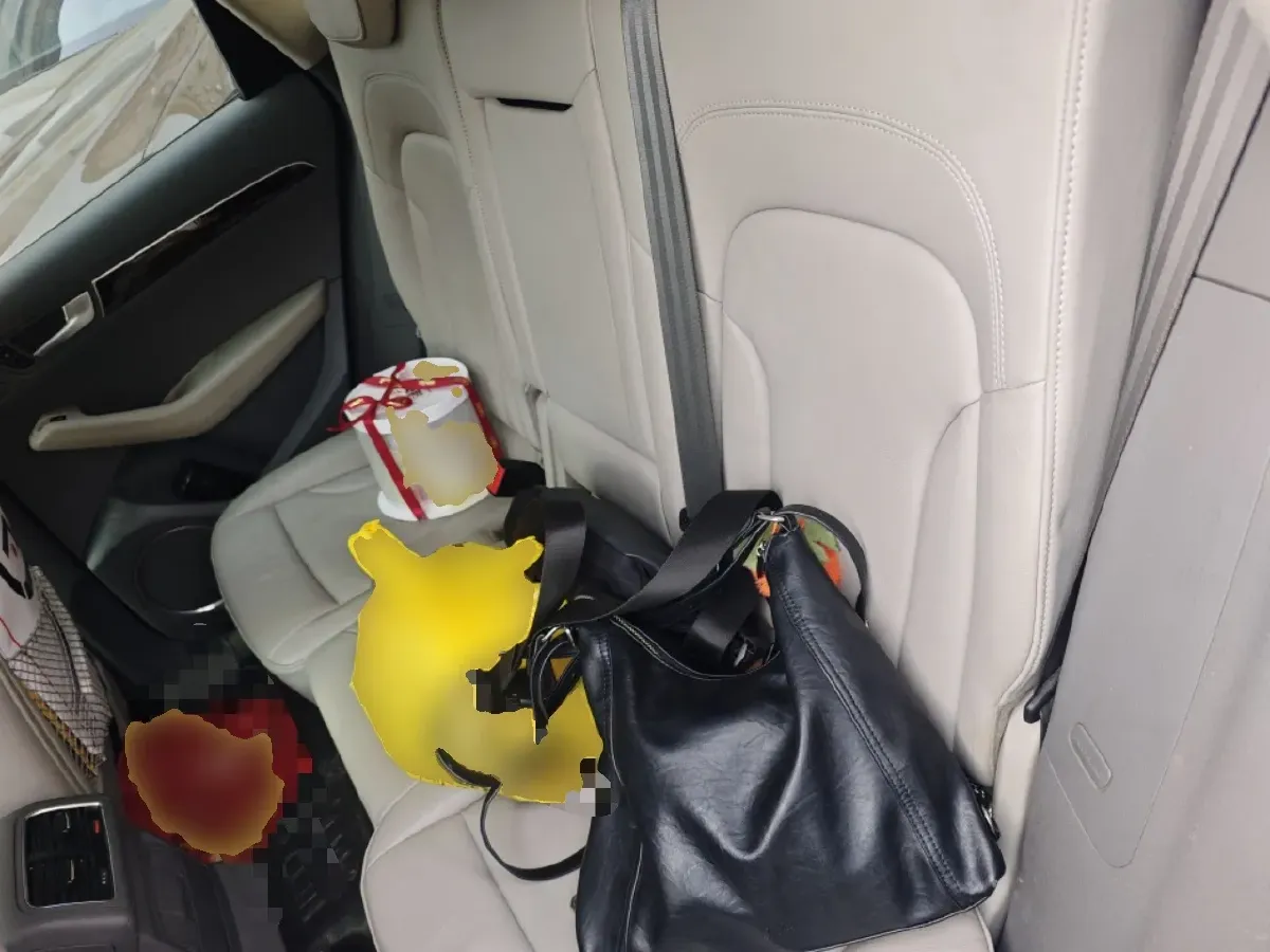 2012 Audi Q5 2.0T 211HP L4 8AT,autocango,china used car exporter,china ev exporter,chinese used car exporter,chinese used ev exporter