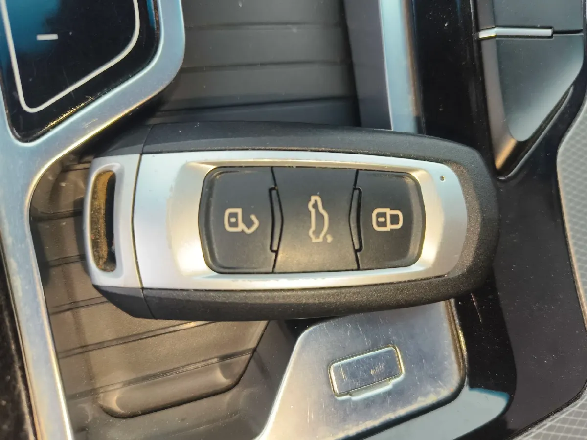 2019 Geely Emgrand GL 1.4T 141HP L4 CVT,autocango,china used car exporter,china ev exporter,chinese used car exporter,chinese used ev exporter