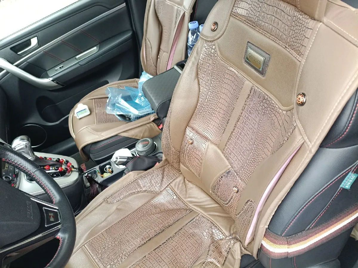 2015 Haval H6 1.5T 150HP L4 6AT,autocango,china used car exporter,china ev exporter,chinese used car exporter,chinese used ev exporter