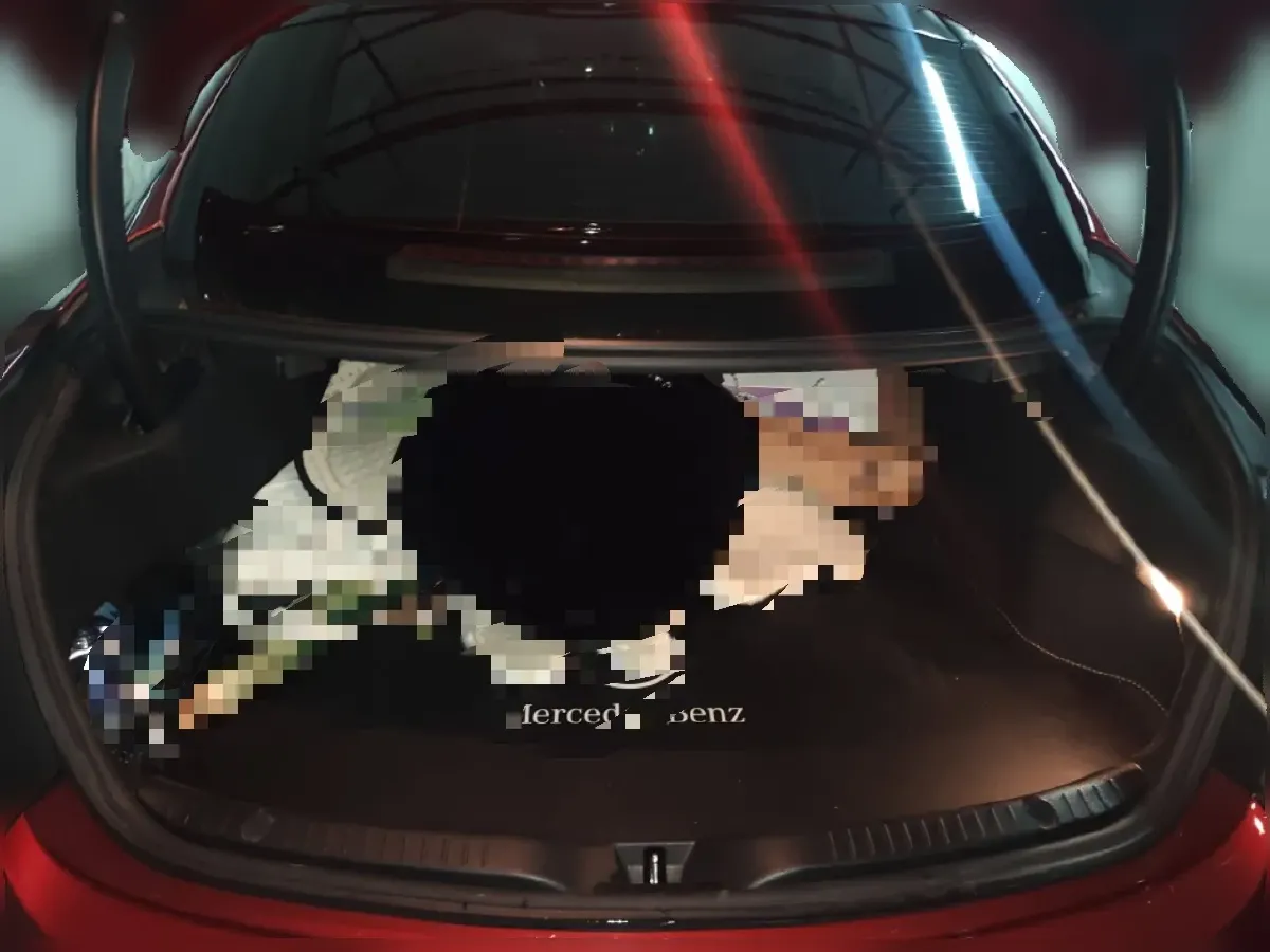 2018 Mercedes-Benz C Class 2.0T 184HP L4 9AT,autocango,china used car exporter,china ev exporter,chinese used car exporter,chinese used ev exporter