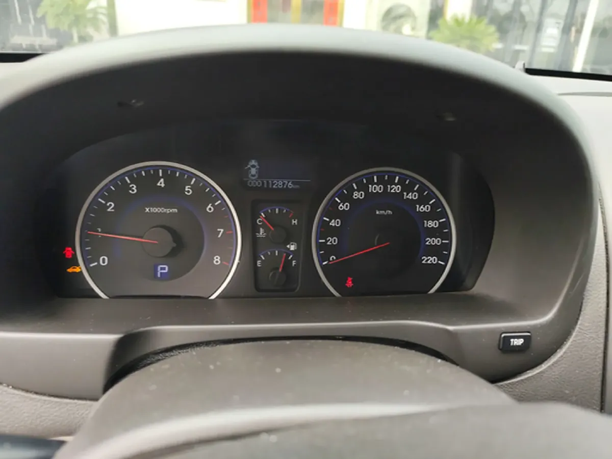 2011 Hyundai Celesta 1.6L 123HP L4 4AT,autocango,china used car exporter,china ev exporter,chinese used car exporter,chinese used ev exporter