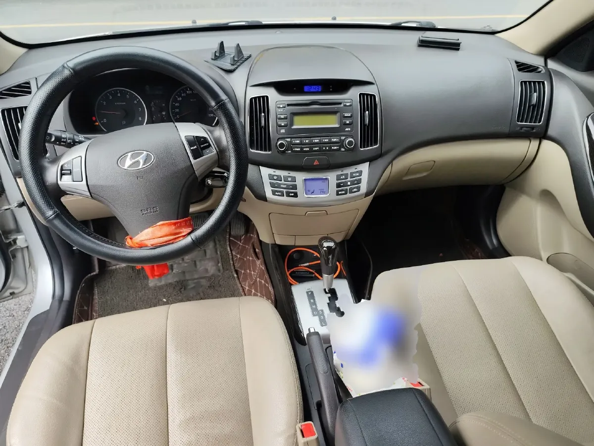 2011 Hyundai Celesta 1.6L 123HP L4 4AT,autocango,china used car exporter,china ev exporter,chinese used car exporter,chinese used ev exporter