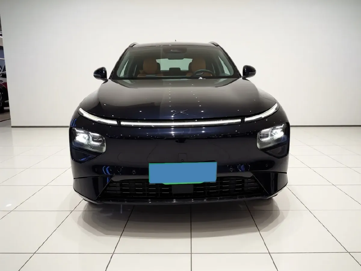 2025 Xpeng G9 BEV 79KWH,autocango,china used car exporter,china ev exporter,chinese used car exporter,chinese used ev exporter