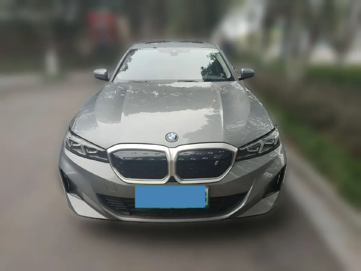 2024 BMW i3 BEV 70KWH,autocango,china used car exporter,china ev exporter,chinese used car exporter,chinese used ev exporter