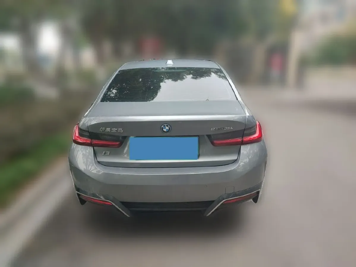 2024 BMW i3 BEV 70KWH,autocango,china used car exporter,china ev exporter,chinese used car exporter,chinese used ev exporter