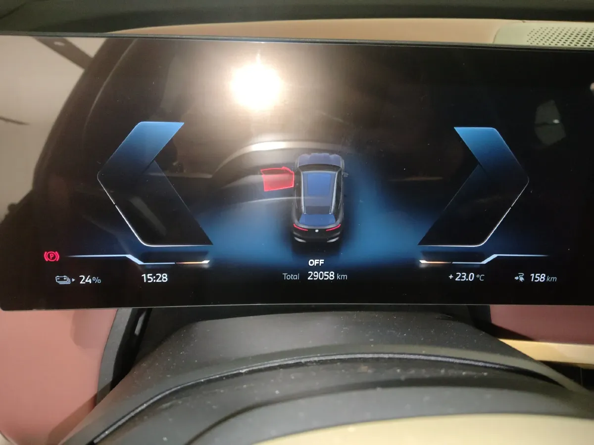 2022 BMW iX BEV 111.5KWH,autocango,china used car exporter,china ev exporter,chinese used car exporter,chinese used ev exporter