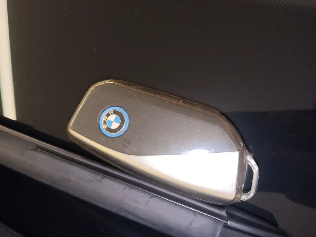 2022 BMW iX BEV 111.5KWH,autocango,china used car exporter,china ev exporter,chinese used car exporter,chinese used ev exporter