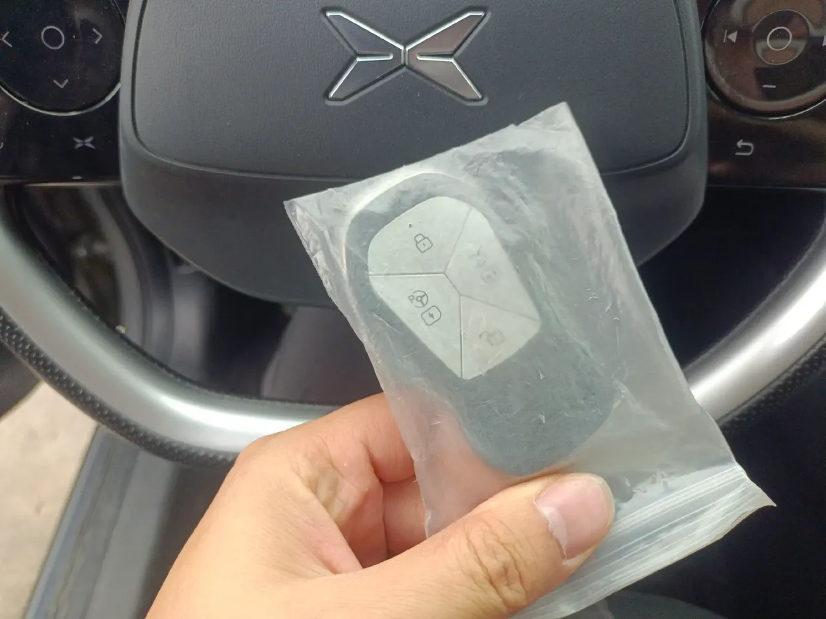 2023 Xpeng P7 BEV 70.8KWH,autocango,china used car exporter,china ev exporter,chinese used car exporter,chinese used ev exporter