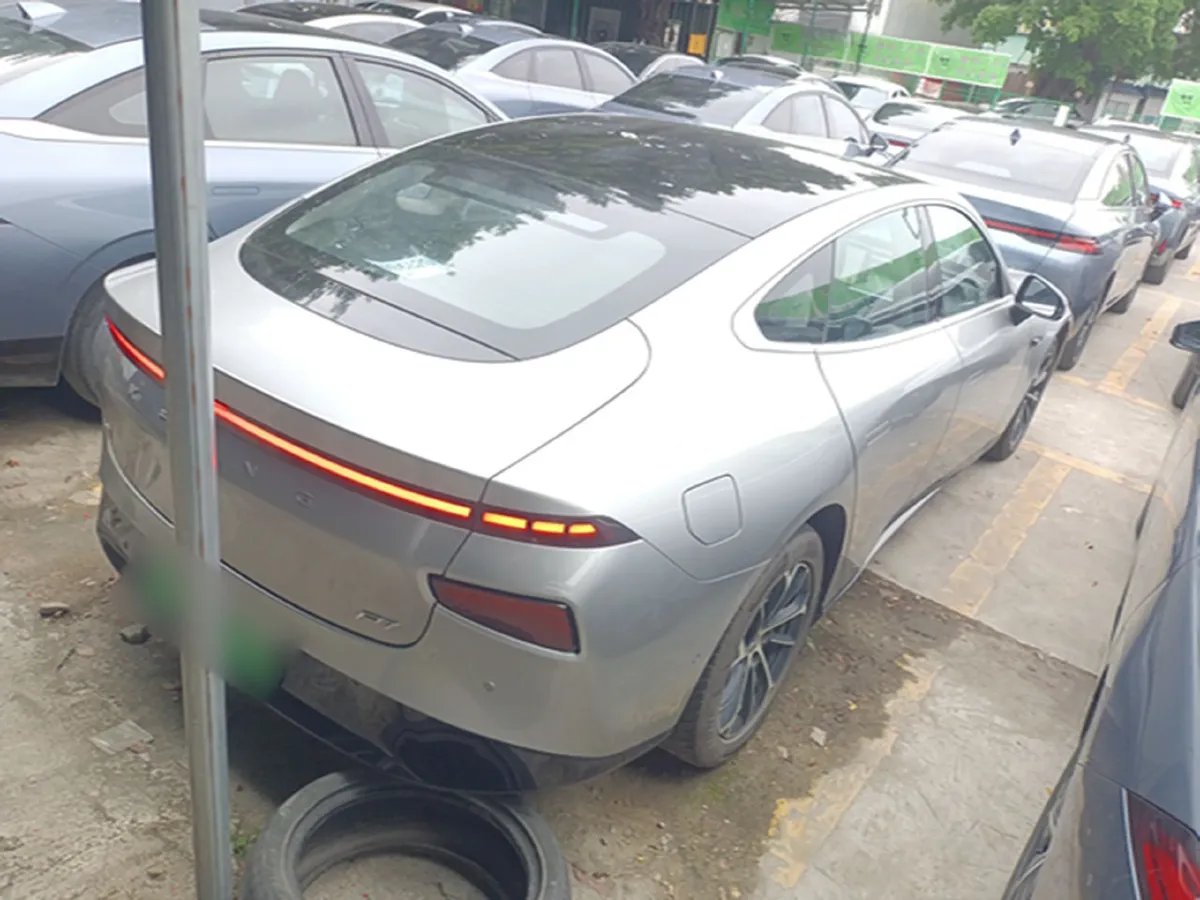 2023 Xpeng P7 BEV 70.8KWH,autocango,china used car exporter,china ev exporter,chinese used car exporter,chinese used ev exporter