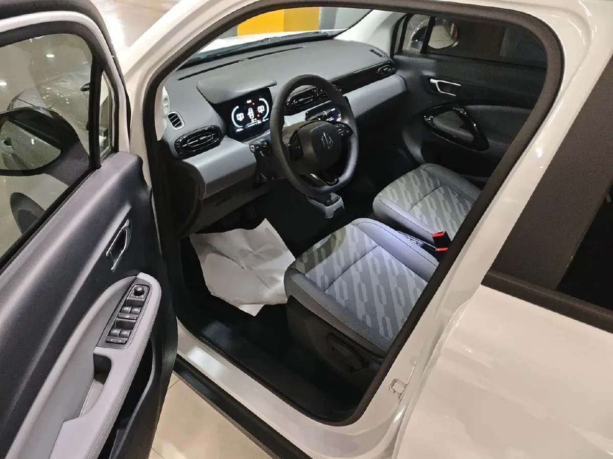 2024 Leapmotor T03 BEV 41.3KWH,autocango,china used car exporter,china ev exporter,chinese used car exporter,chinese used ev exporter