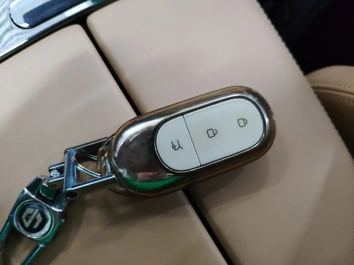 2024 Leapmotor C01 BEV 62.8KWH,autocango,china used car exporter,china ev exporter,chinese used car exporter,chinese used ev exporter