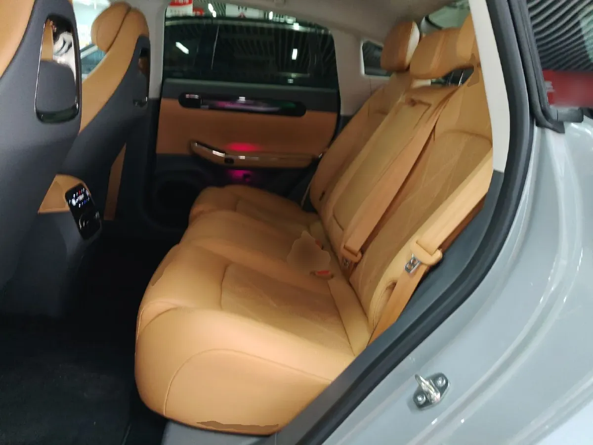 2024 Leapmotor C01 BEV 62.8KWH,autocango,china used car exporter,china ev exporter,chinese used car exporter,chinese used ev exporter