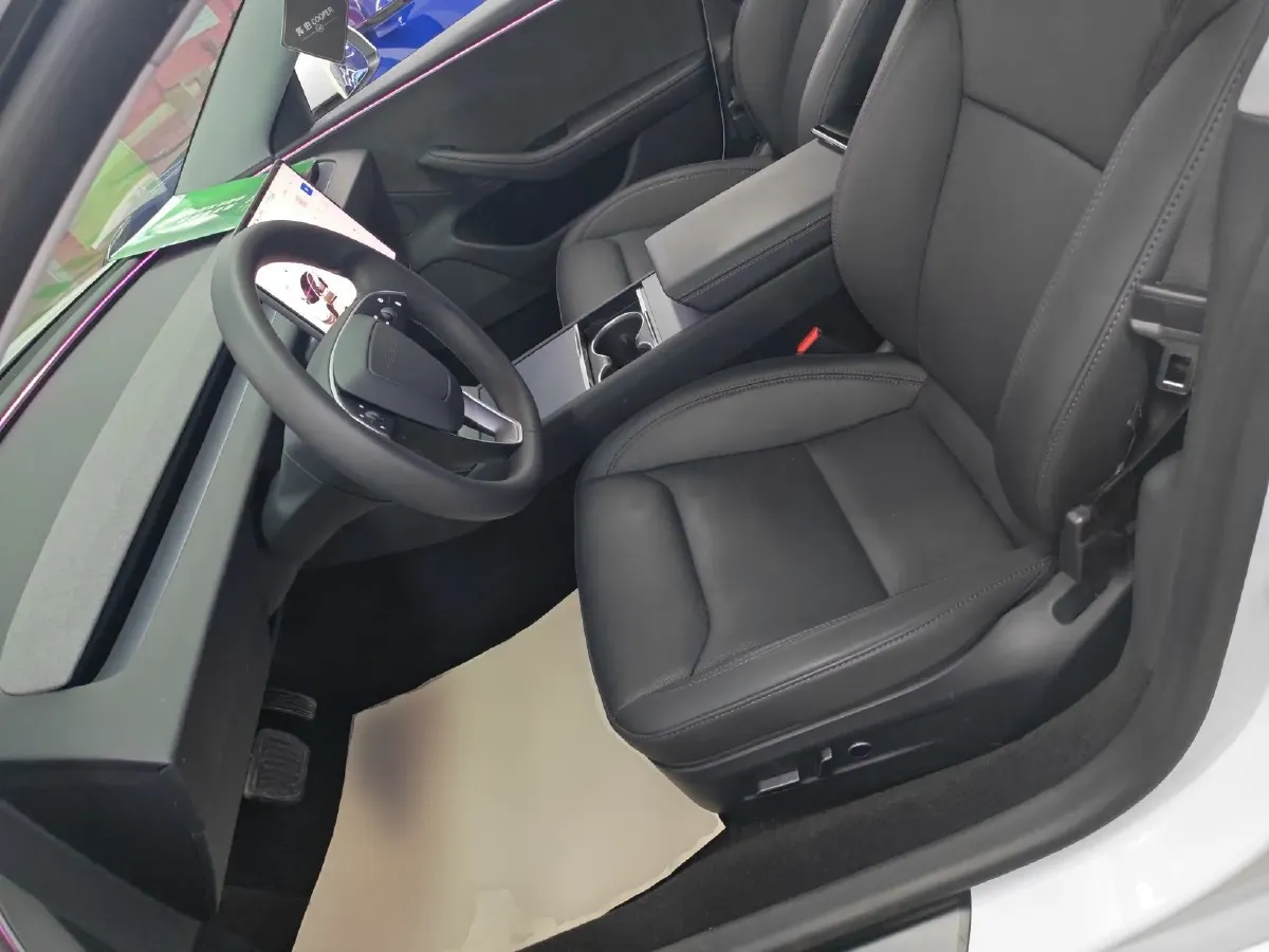 2025 Tesla Model 3 BEV,autocango,china used car exporter,china ev exporter,chinese used car exporter,chinese used ev exporter