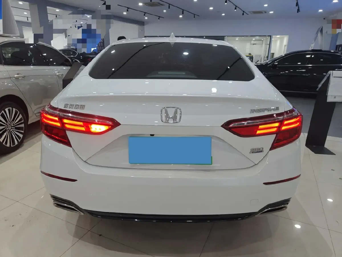 2022 Honda Inspire 1.5T 194HP L4 CVT,autocango,china used car exporter,china ev exporter,chinese used car exporter,chinese used ev exporter