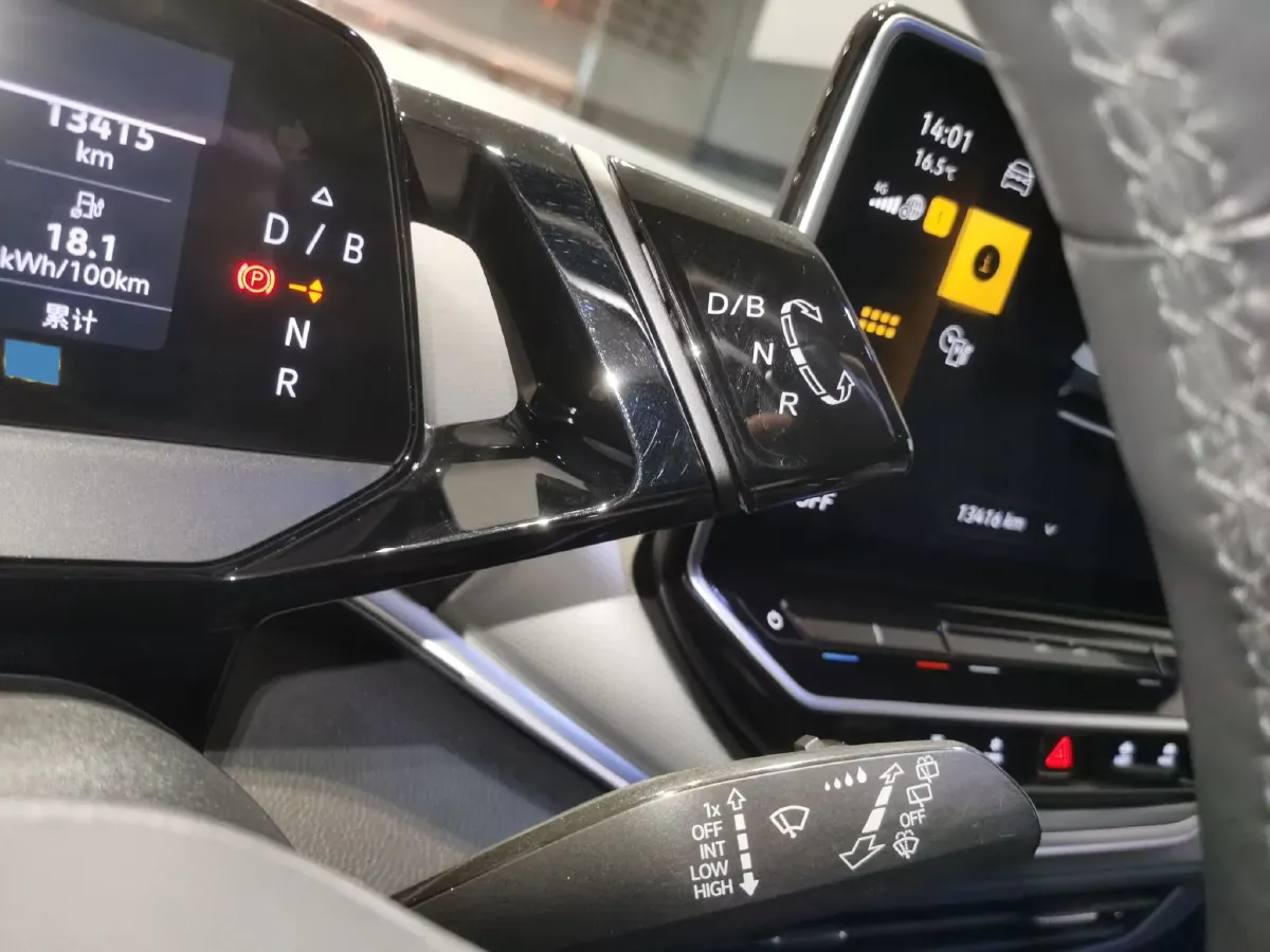 2024 Volkswagen ID.4 Crozz BEV 84.8KWH,autocango,china used car exporter,china ev exporter,chinese used car exporter,chinese used ev exporter