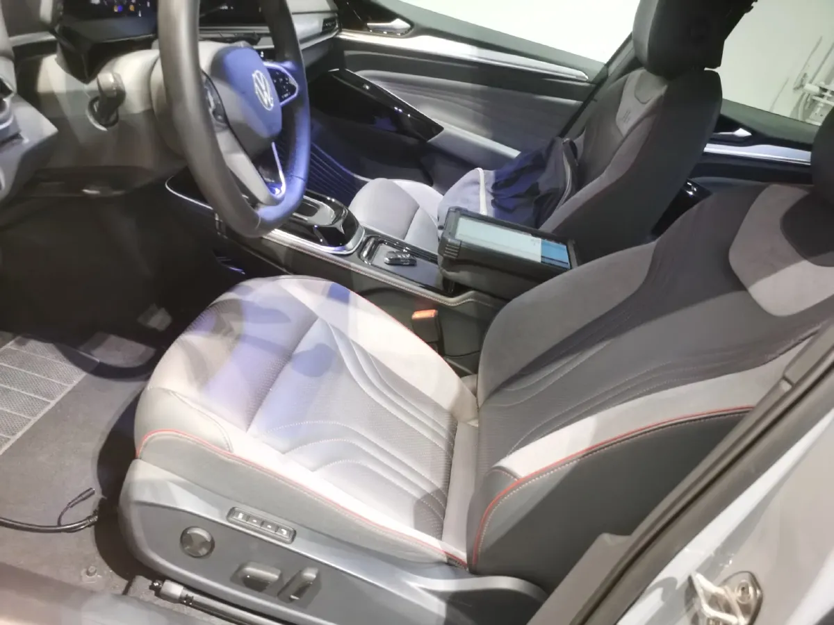 2024 Volkswagen ID.4 Crozz BEV 84.8KWH,autocango,china used car exporter,china ev exporter,chinese used car exporter,chinese used ev exporter