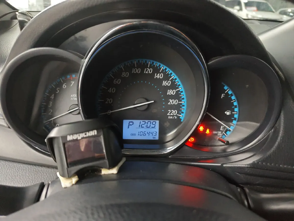 2016 Toyota Yaris L 1.5L 107HP L4 CVT,autocango,china used car exporter,china ev exporter,chinese used car exporter,chinese used ev exporter