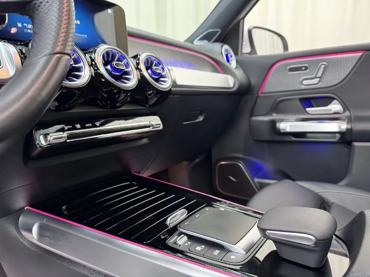 2022 Mercedes-Benz EQB Class BEV 73.5KWH,autocango,china used car exporter,china ev exporter,chinese used car exporter,chinese used ev exporter