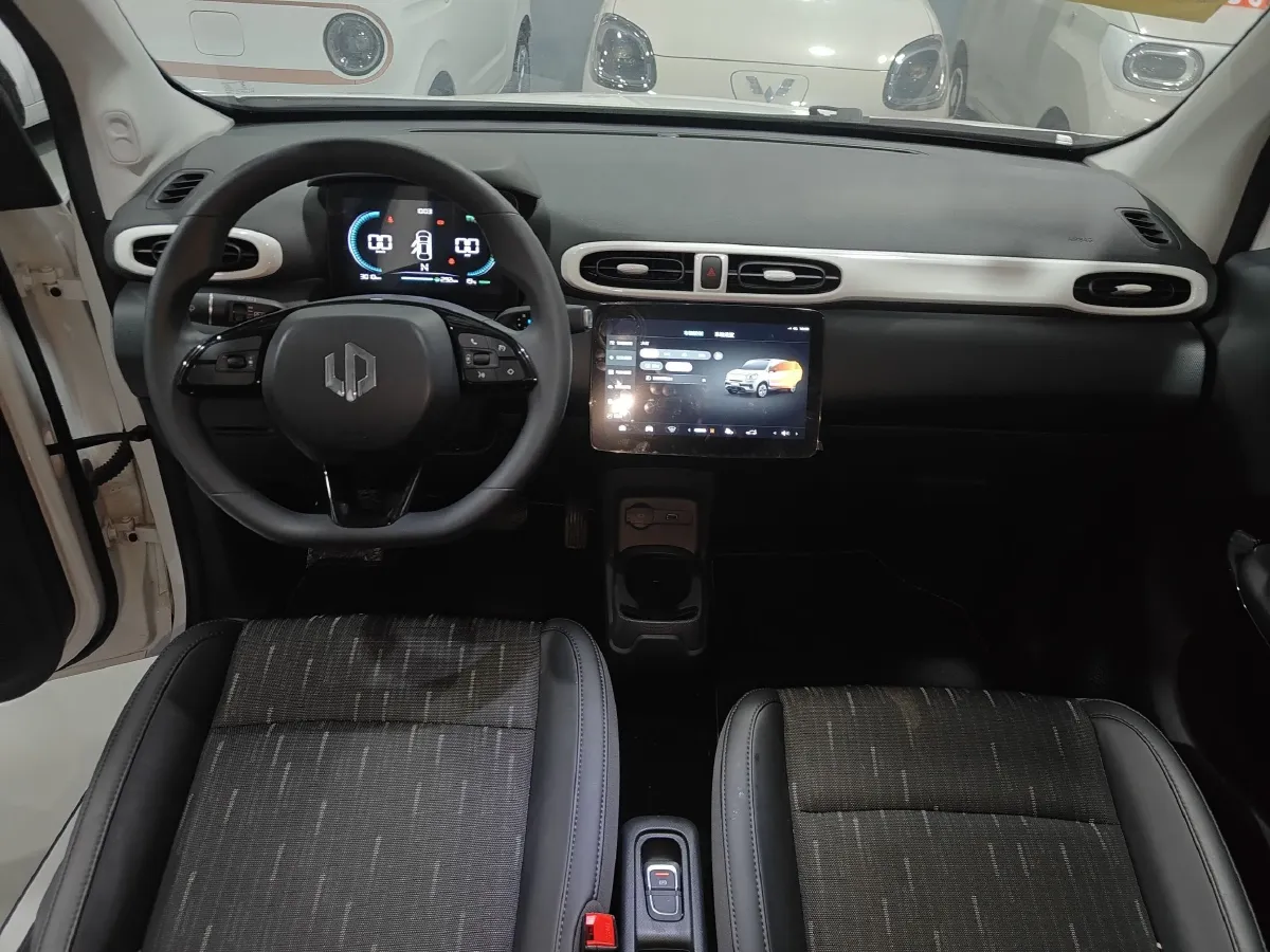 2025 Leapmotor T03 BEV 31.9KWH,autocango,china used car exporter,china ev exporter,chinese used car exporter,chinese used ev exporter