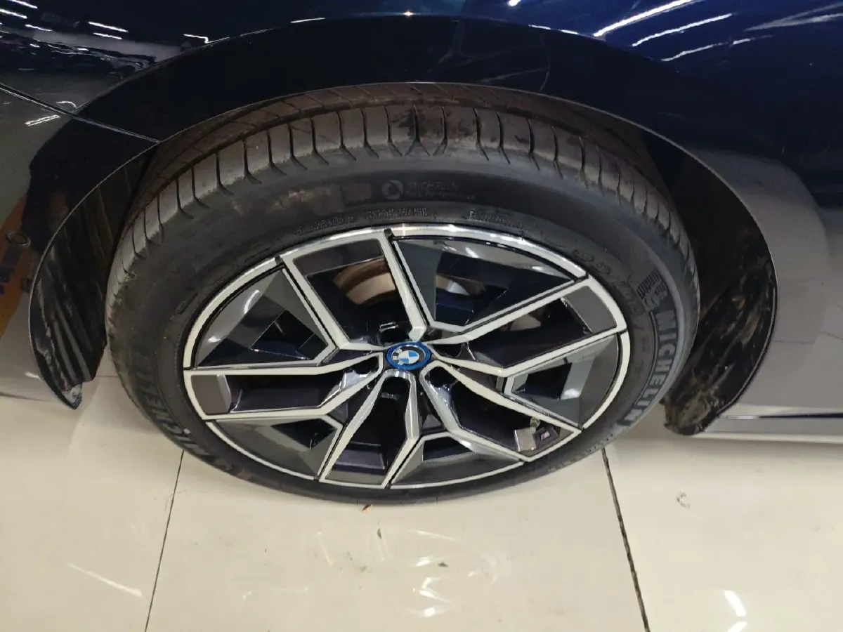 2024 BMW i5 BEV 79.05KWH,autocango,china used car exporter,china ev exporter,chinese used car exporter,chinese used ev exporter