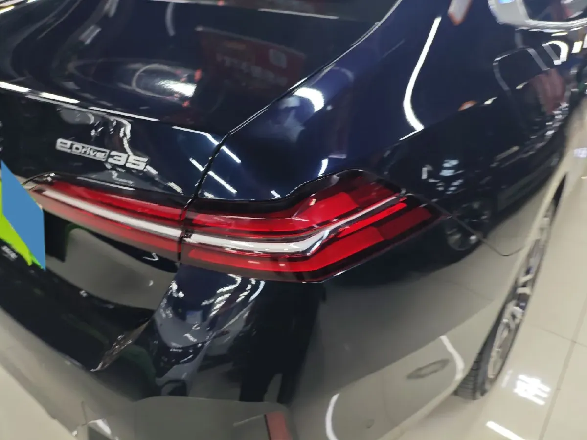 2024 BMW i5 BEV 79.05KWH,autocango,china used car exporter,china ev exporter,chinese used car exporter,chinese used ev exporter