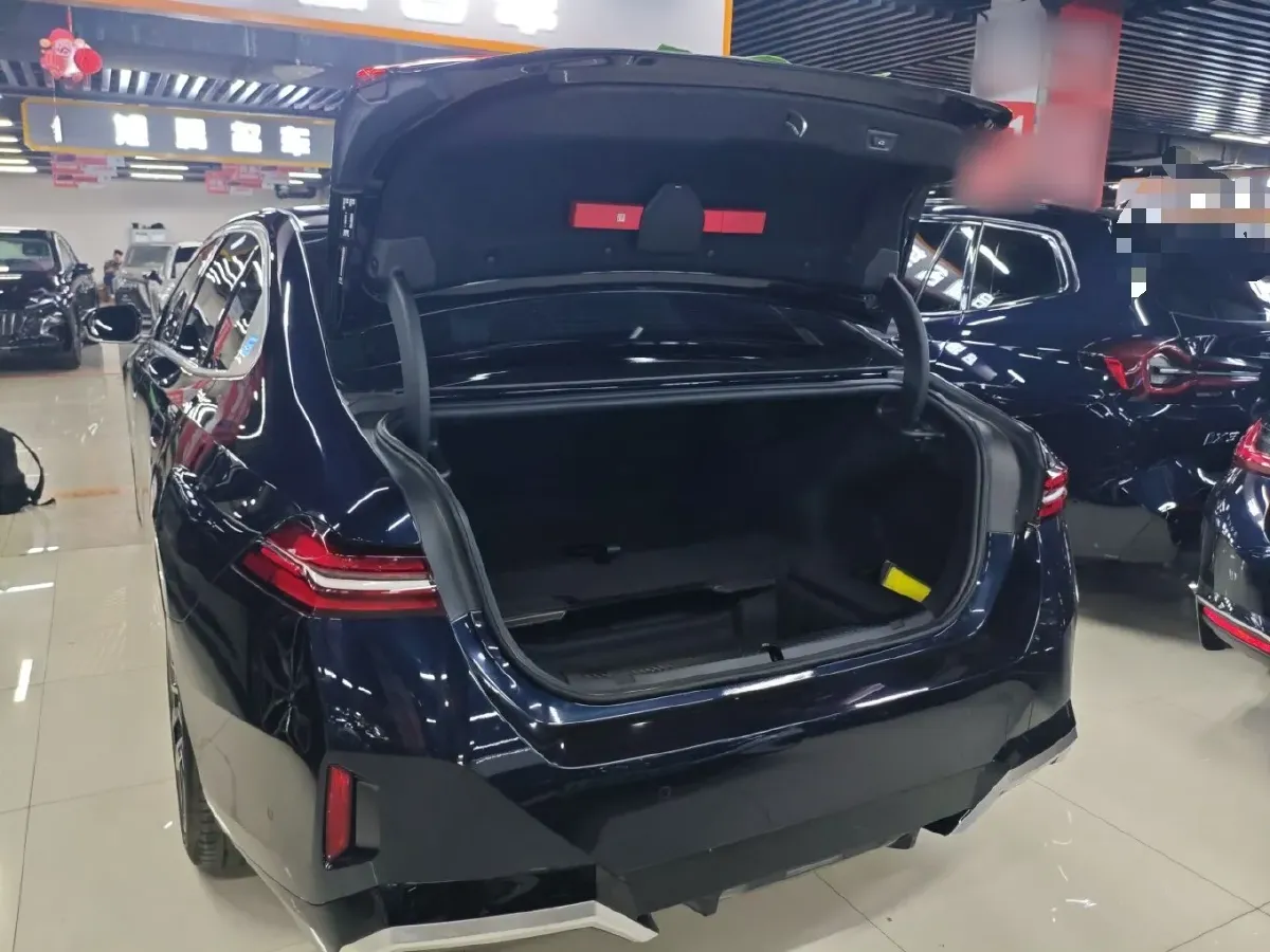 2024 BMW i5 BEV 79.05KWH,autocango,china used car exporter,china ev exporter,chinese used car exporter,chinese used ev exporter