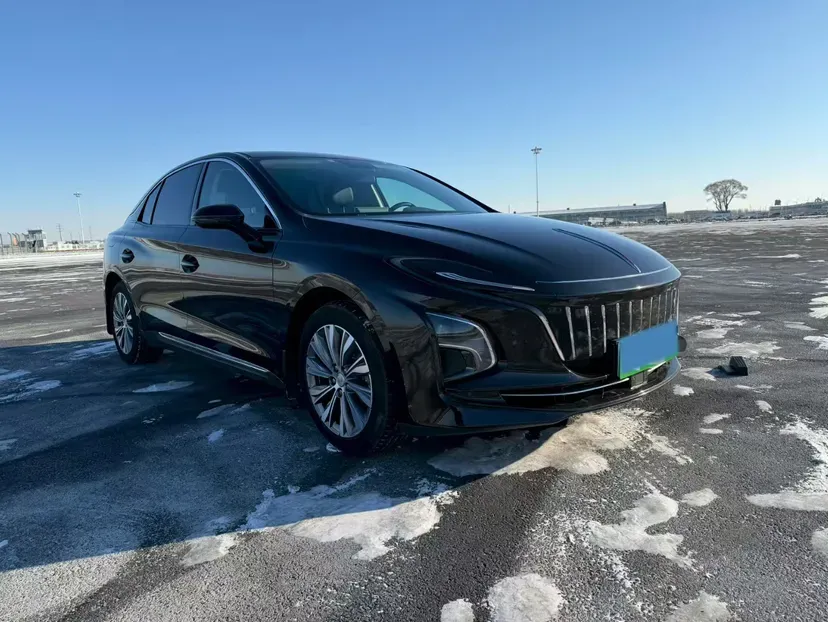 2024 HongQi E-QM5 BEV 60KWH,autocango,china used car exporter,china ev exporter,chinese used car exporter,chinese used ev exporter