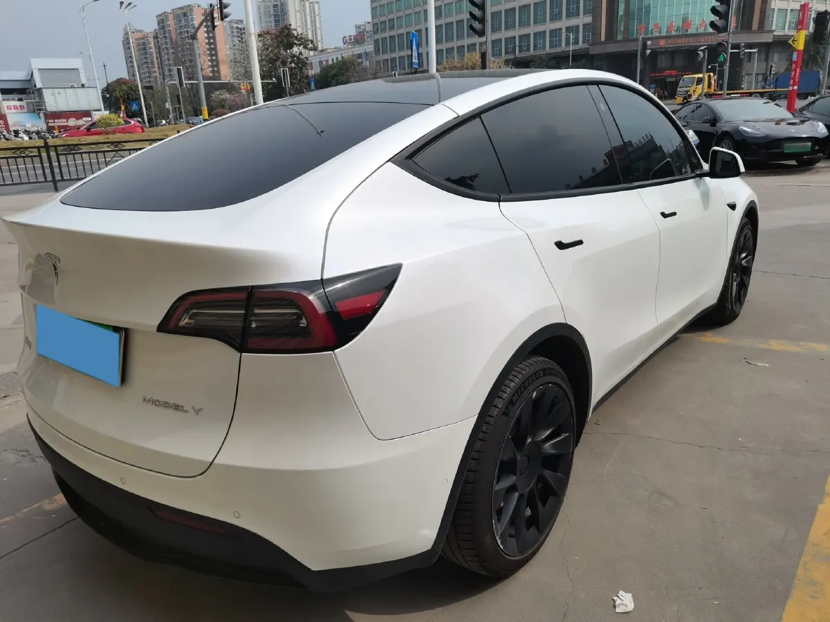 2021 Tesla Model Y BEV 76.8KWH,autocango,china used car exporter,china ev exporter,chinese used car exporter,chinese used ev exporter