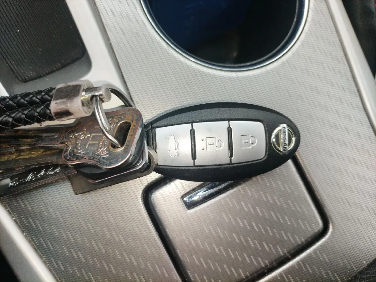 2016 Kia K5 2.0L 156HP L4 6AT Hybrid,autocango,china used car exporter,china ev exporter,chinese used car exporter,chinese used ev exporter