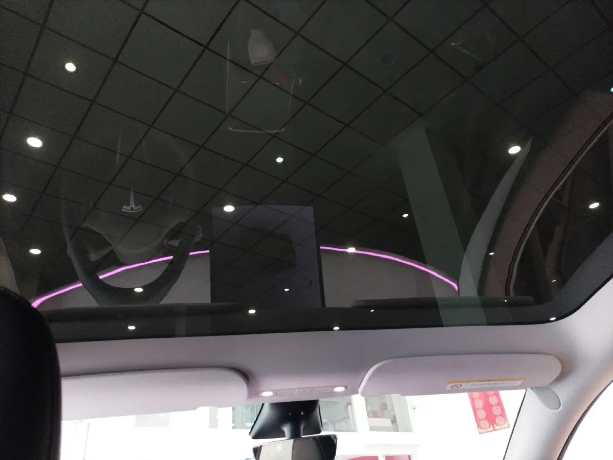 2024 Tesla Model Y BEV 60KWH,autocango,china used car exporter,china ev exporter,chinese used car exporter,chinese used ev exporter