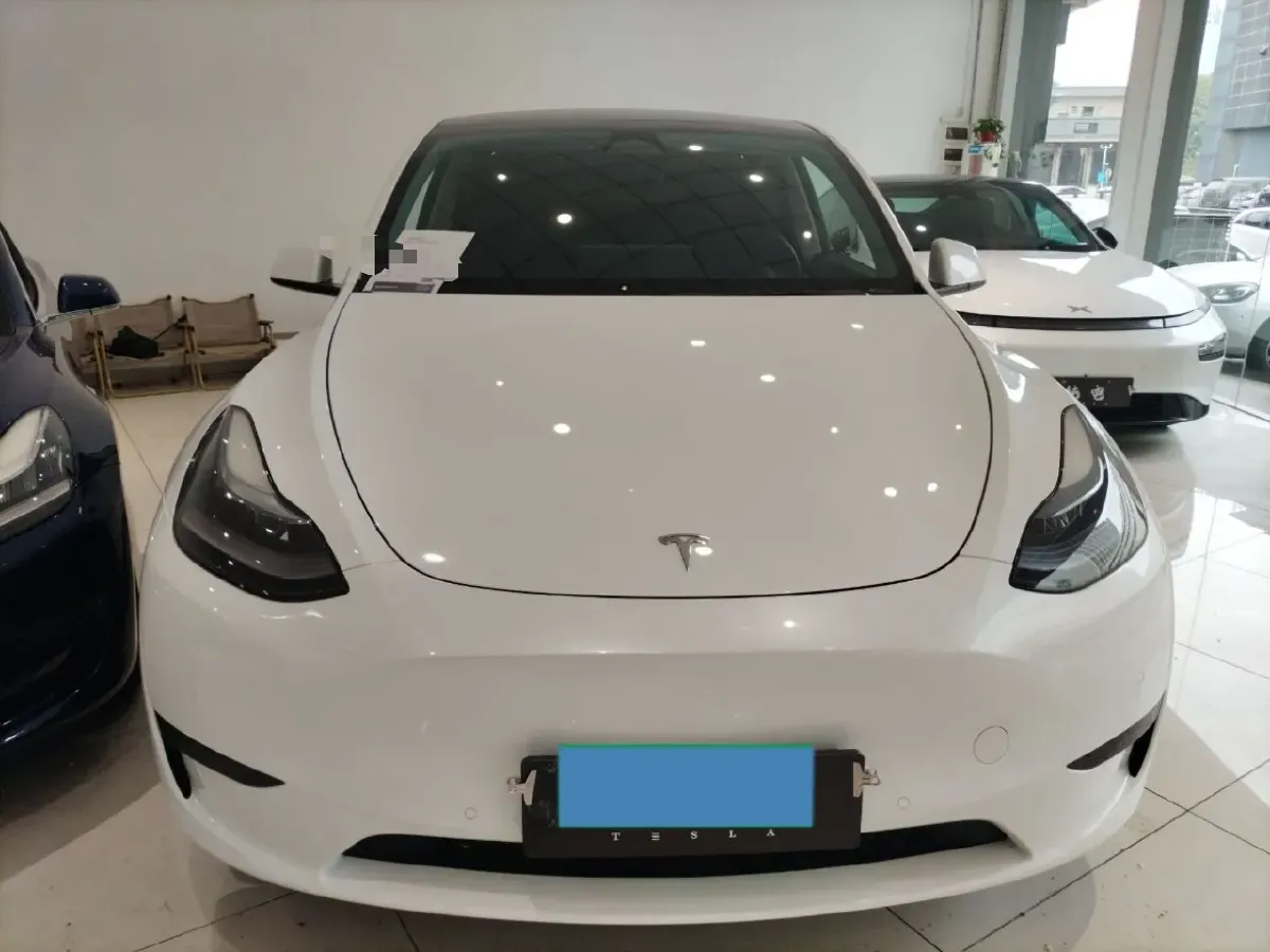 2024 Tesla Model Y BEV 60KWH,autocango,china used car exporter,china ev exporter,chinese used car exporter,chinese used ev exporter