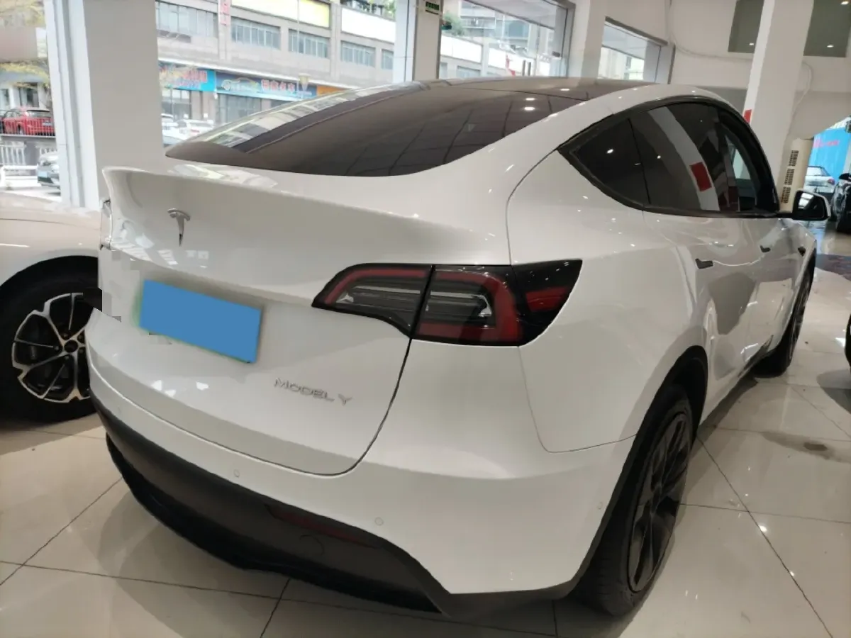 2024 Tesla Model Y BEV 60KWH,autocango,china used car exporter,china ev exporter,chinese used car exporter,chinese used ev exporter