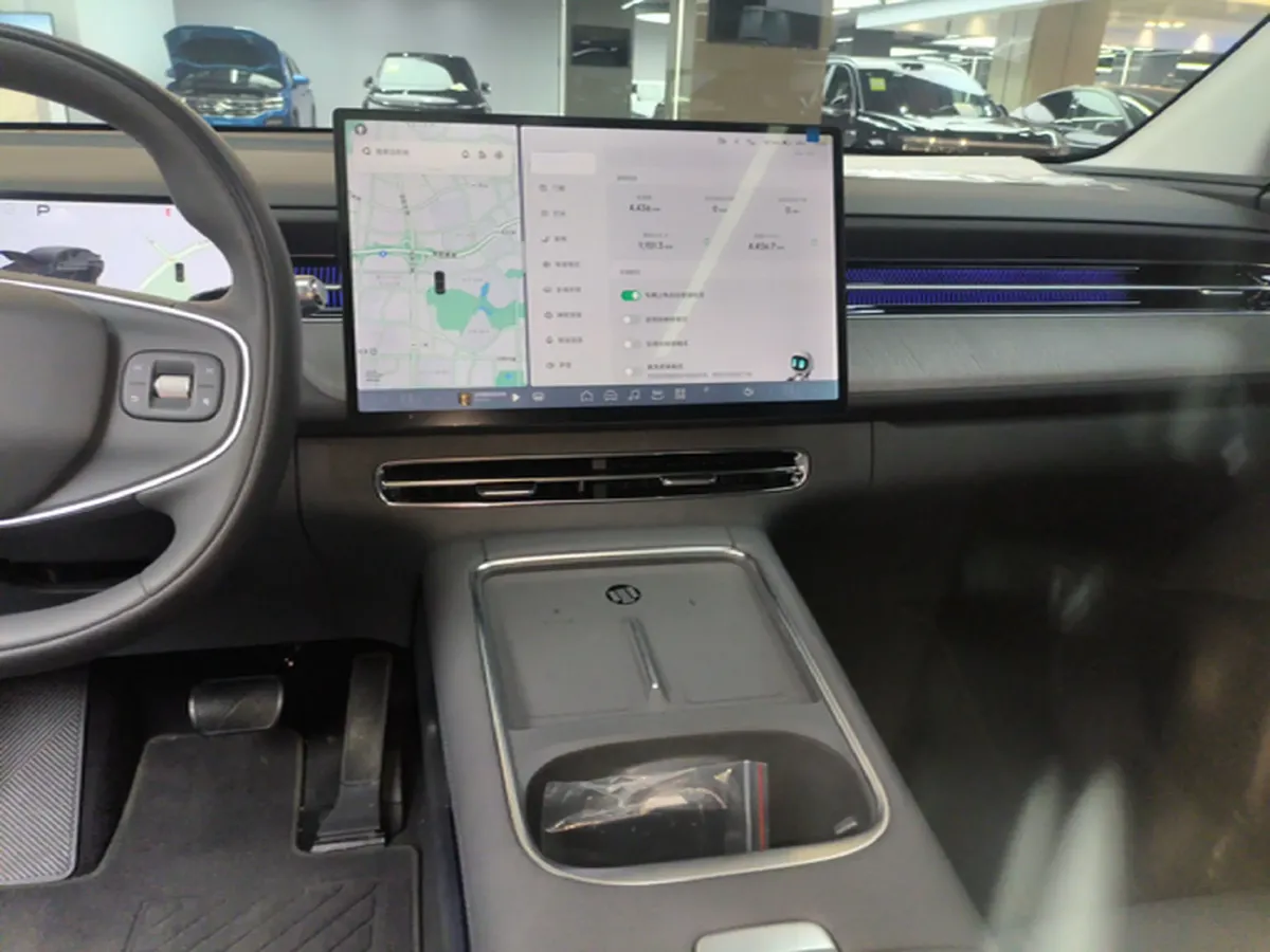 2025 Xpeng G6 BEV 68.5KWH,autocango,china used car exporter,china ev exporter,chinese used car exporter,chinese used ev exporter