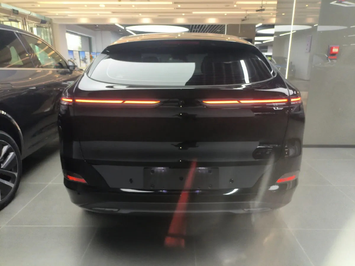 2025 Xpeng G6 BEV 68.5KWH,autocango,china used car exporter,china ev exporter,chinese used car exporter,chinese used ev exporter