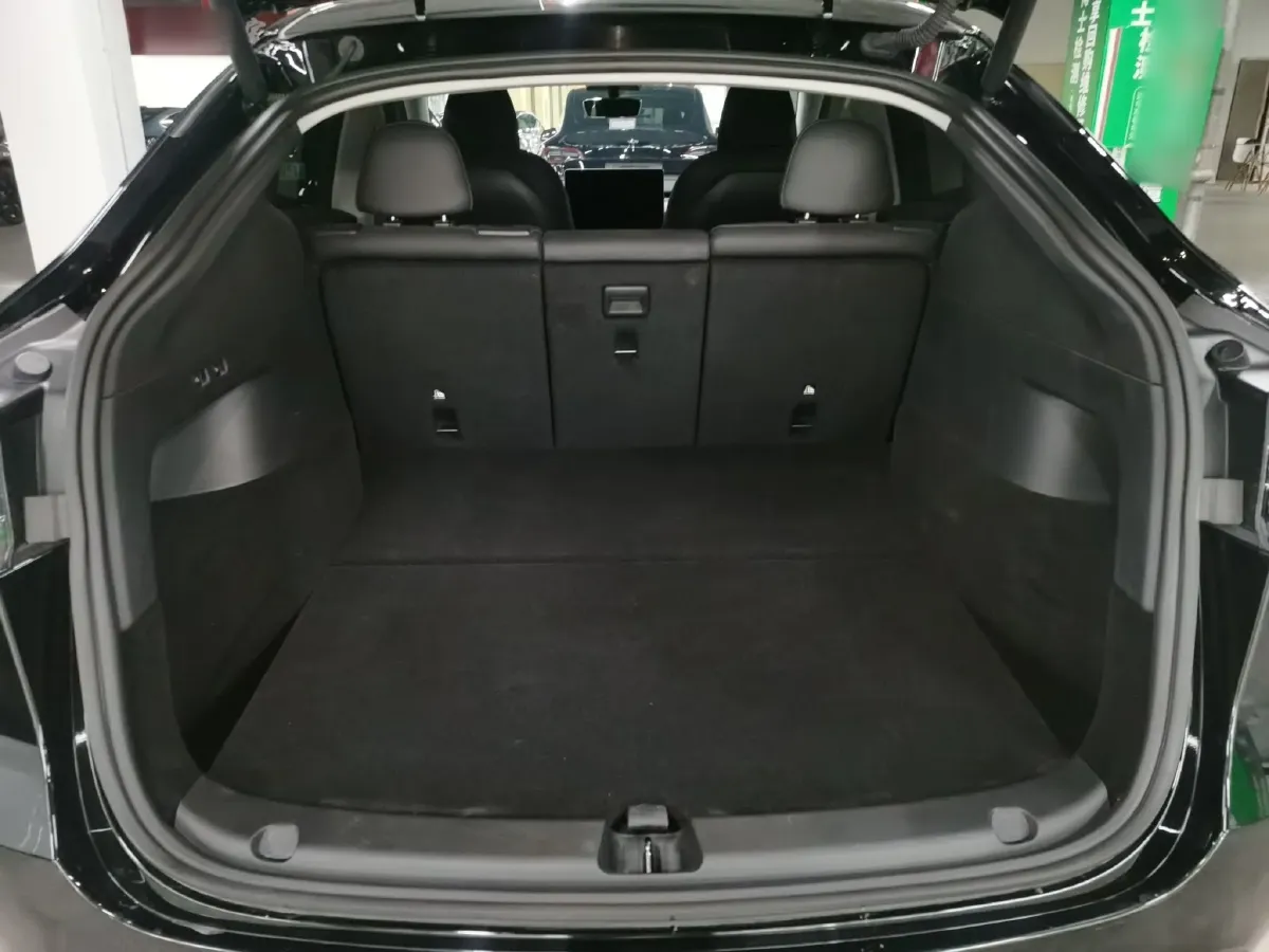 2022 Tesla Model Y BEV 60KWH,autocango,china used car exporter,china ev exporter,chinese used car exporter,chinese used ev exporter