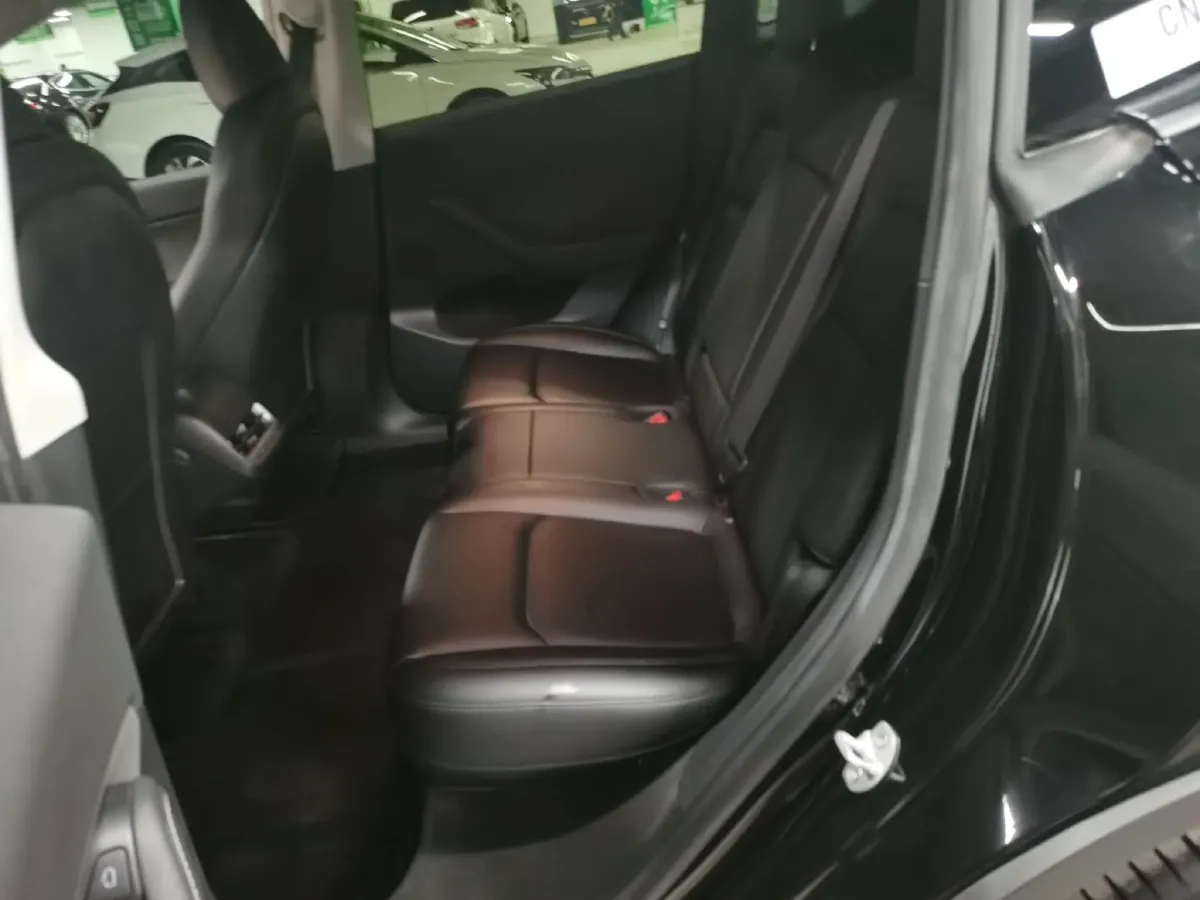 2022 Tesla Model Y BEV 60KWH,autocango,china used car exporter,china ev exporter,chinese used car exporter,chinese used ev exporter