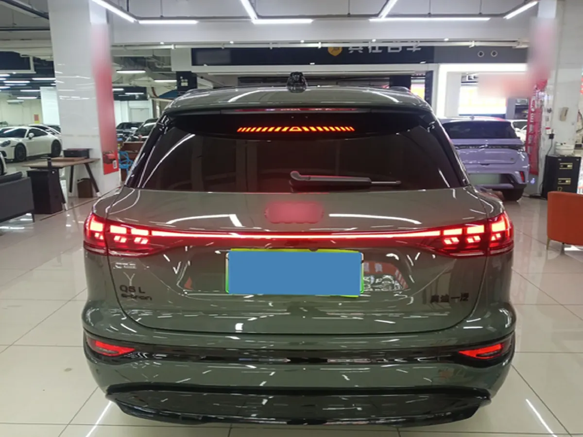 2026 Audi Q6L e-tron BEV,autocango,china used car exporter,china ev exporter,chinese used car exporter,chinese used ev exporter