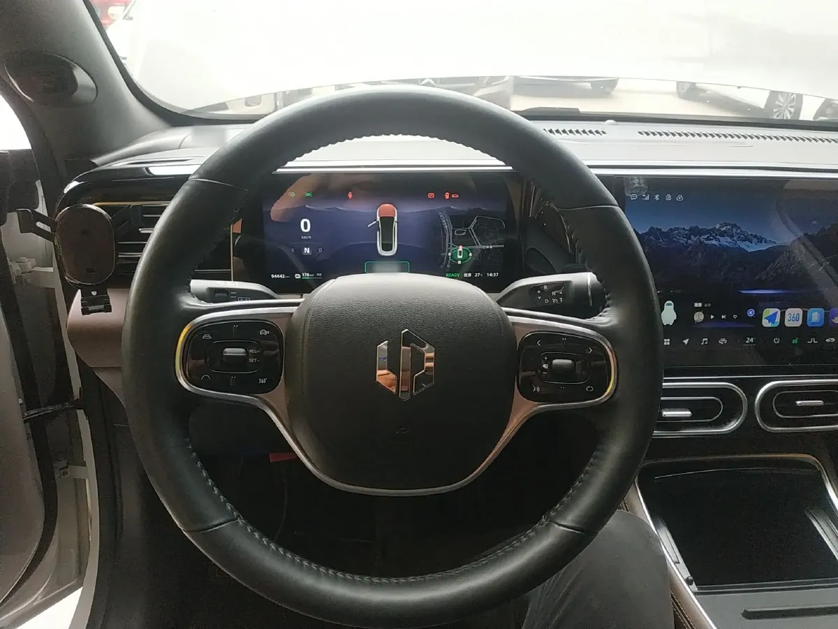 2023 Leapmotor C01 BEV 62.8KWH,autocango,china used car exporter,china ev exporter,chinese used car exporter,chinese used ev exporter