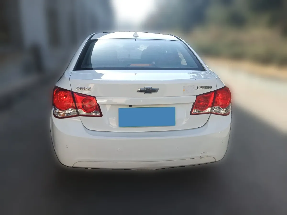 2013 Chevrolet Cruze 1.8L 147HP L4 6AT,autocango,china used car exporter,china ev exporter,chinese used car exporter,chinese used ev exporter