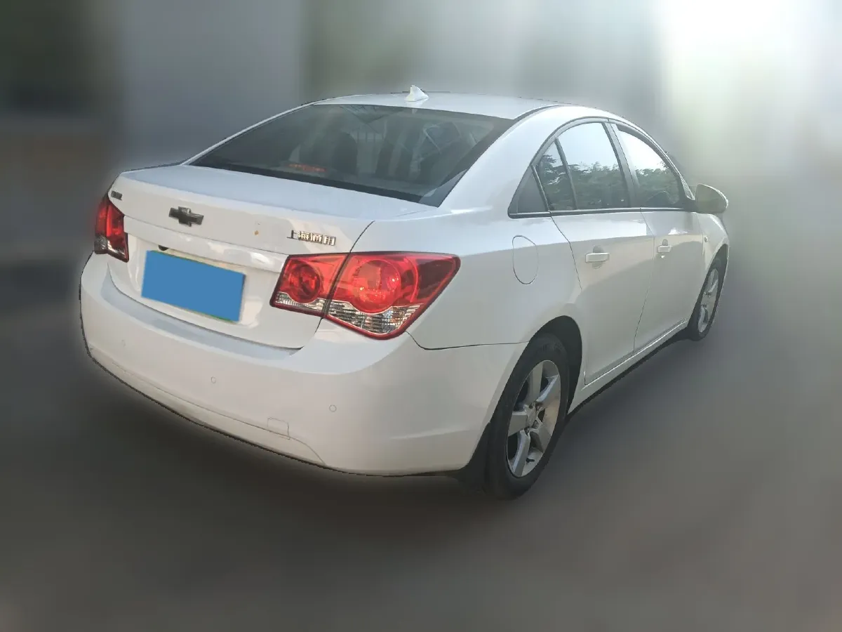 2013 Chevrolet Cruze 1.8L 147HP L4 6AT,autocango,china used car exporter,china ev exporter,chinese used car exporter,chinese used ev exporter