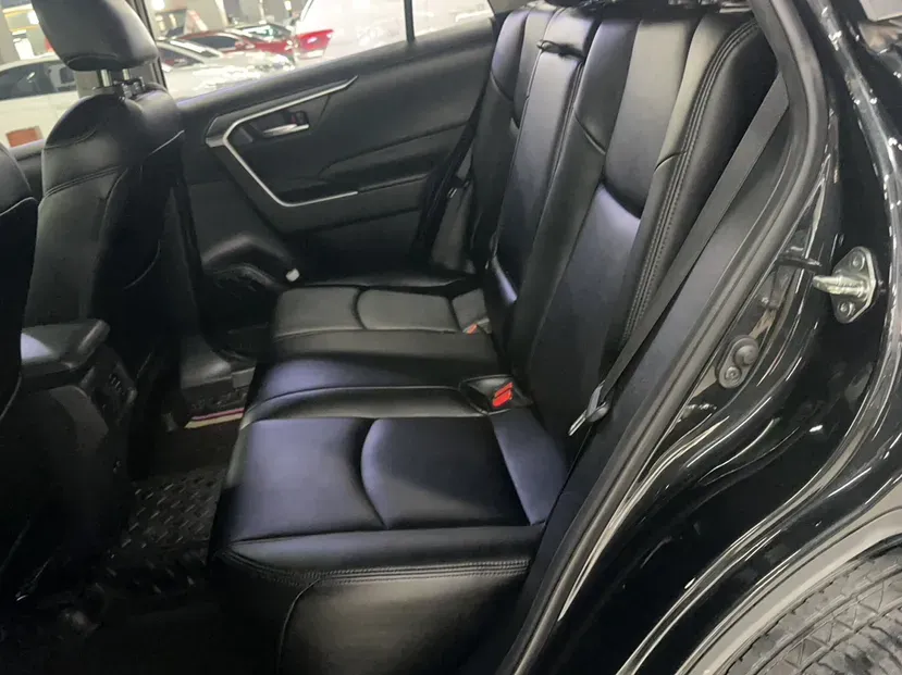 2020 Toyota RAV4 2.0L 171HP L4 CVT,autocango,china used car exporter,china ev exporter,chinese used car exporter,chinese used ev exporter