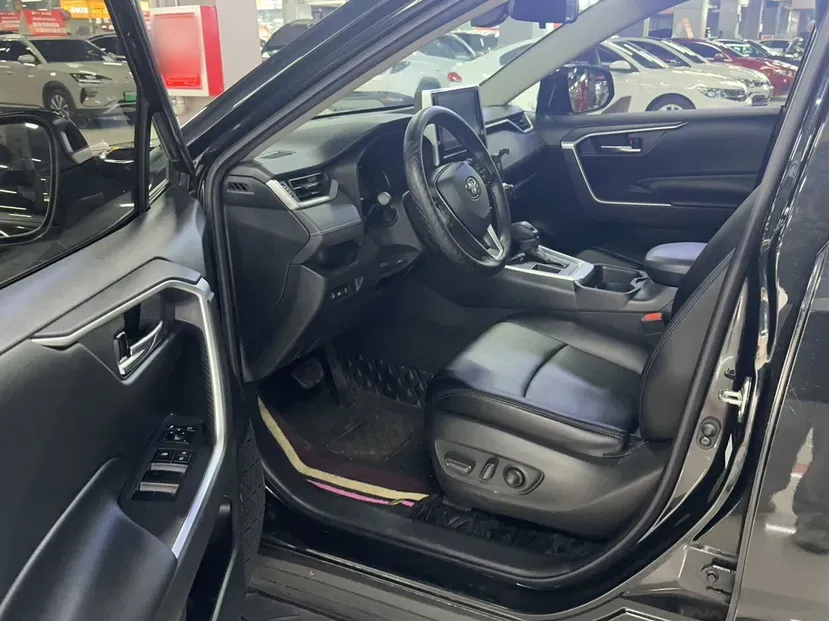 2020 Toyota RAV4 2.0L 171HP L4 CVT,autocango,china used car exporter,china ev exporter,chinese used car exporter,chinese used ev exporter