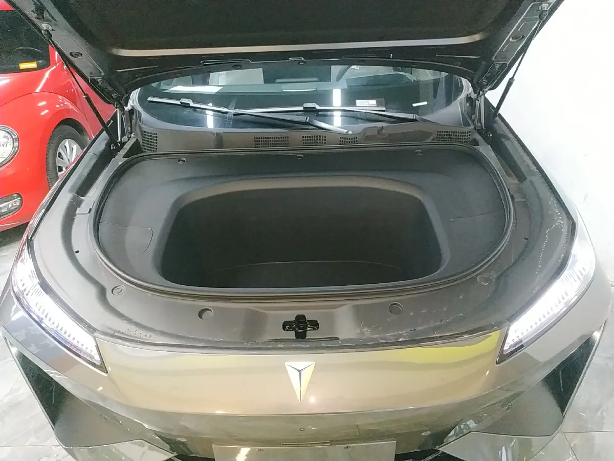 2025 Deepal S07 BEV 68.82KWH,autocango,china used car exporter,china ev exporter,chinese used car exporter,chinese used ev exporter