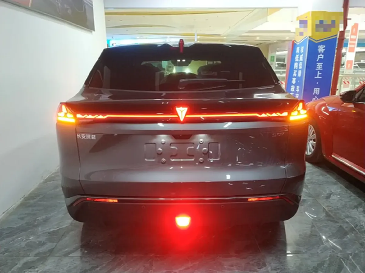 2025 Deepal S07 BEV 68.82KWH,autocango,china used car exporter,china ev exporter,chinese used car exporter,chinese used ev exporter